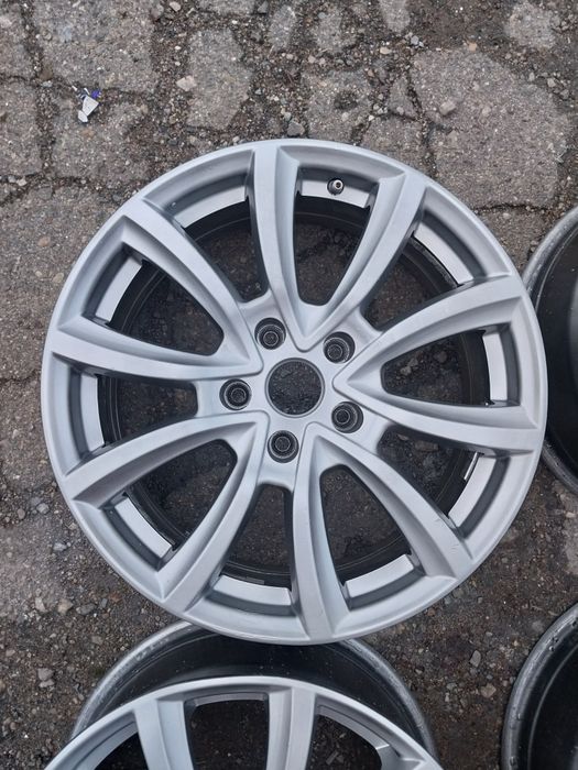 Диски R17 SCAD. Разболтовка 5 114.3.