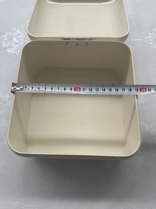 Хлебница металлическая