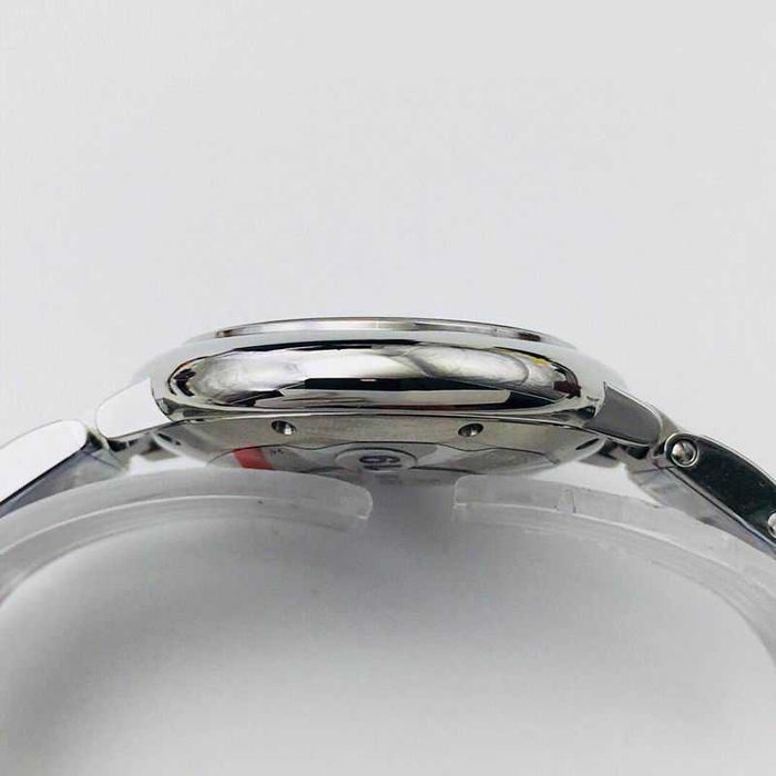Дамски часовник Cartier Ballon Bleu с кварцов механизъм