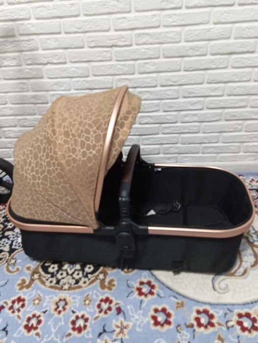 Коляска LUNEX...