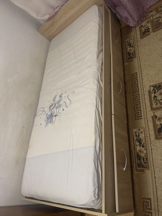 Продается кровать