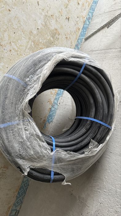 Продам гофрированную трубу