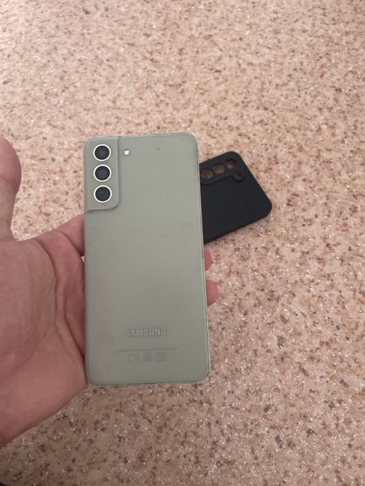 Срочно продам galaxy s21 fe