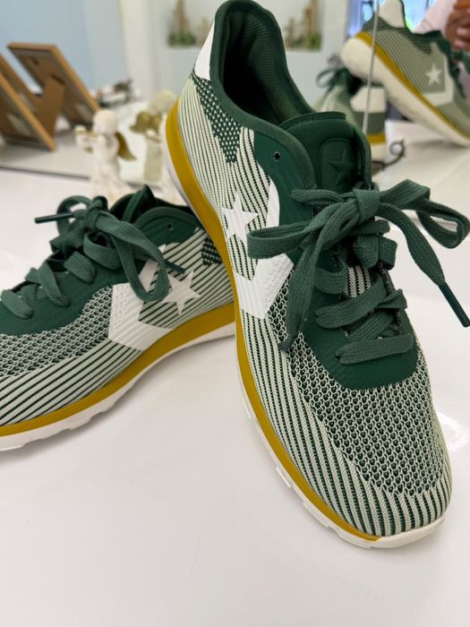 Adidasi Converse