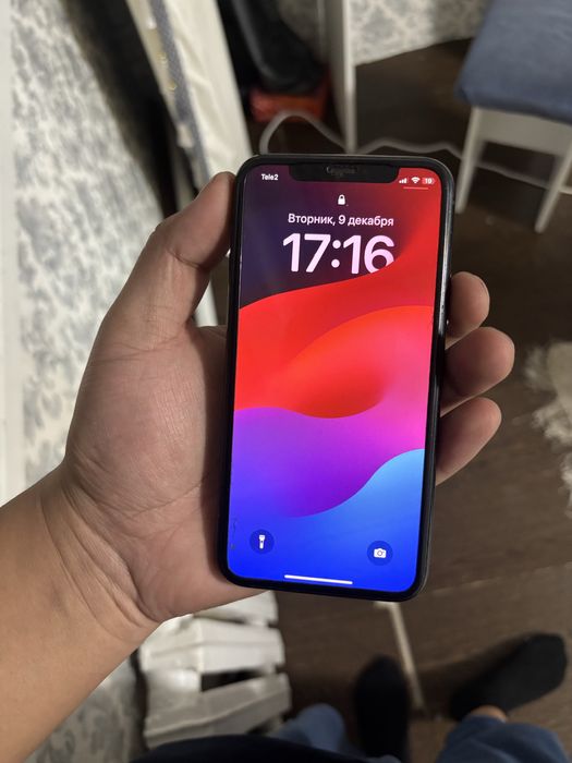 Продам айфон 11 про
