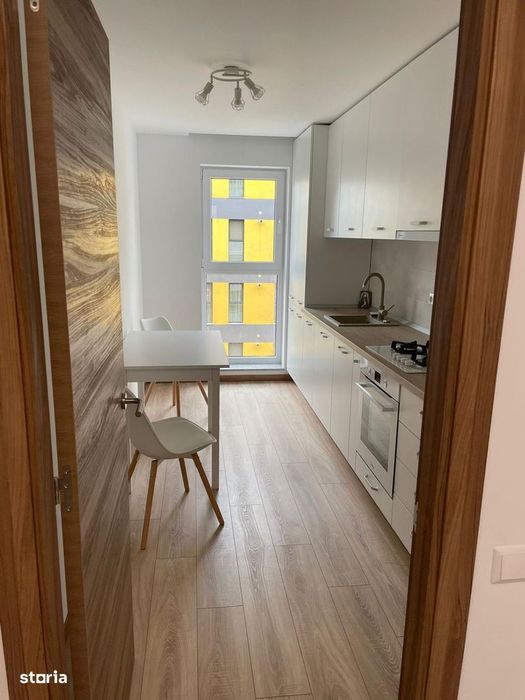 Apartament de închiriat.(Zona Costin Georgian)