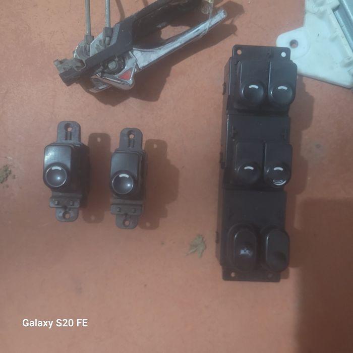 Продам запчасти Хундай Акцент