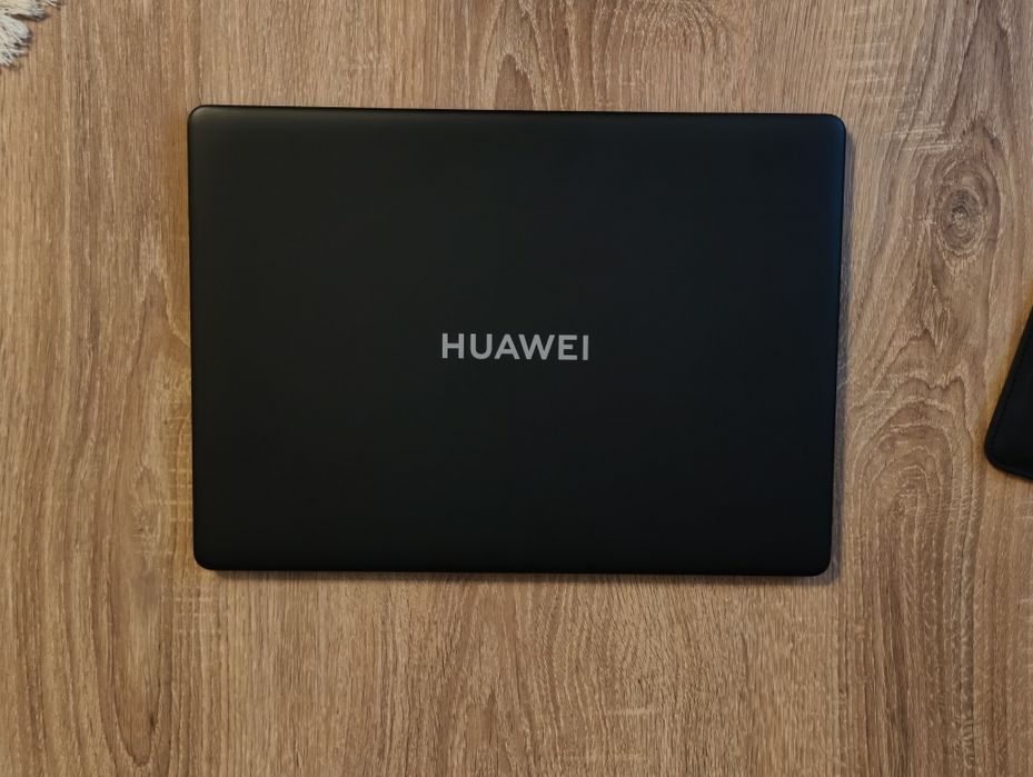 Huawei matebook X pro