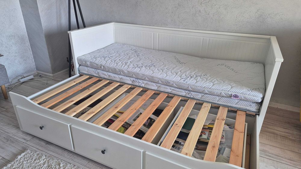 Кушетка Hemnes IKEA-спалня