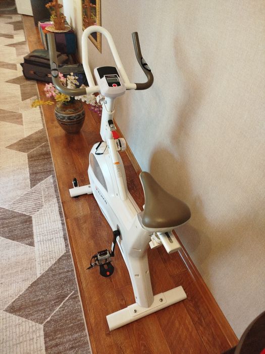 Продам тренажёрный велик