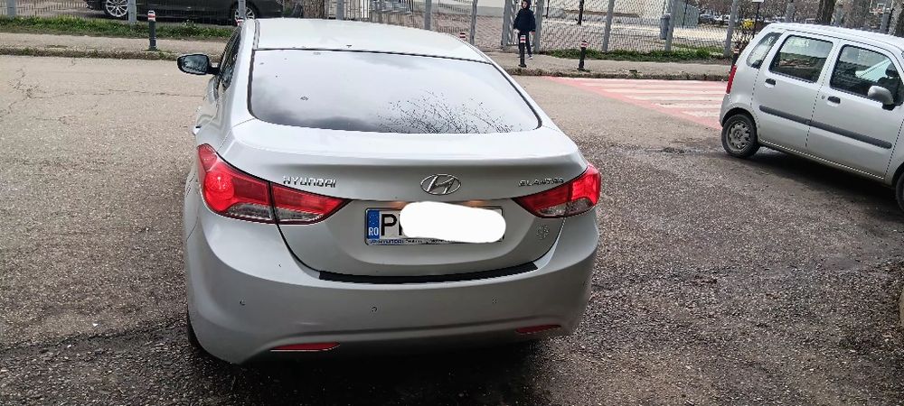 Elantra 2012, cumpărată Ro, anvelope cu jante vara+iarna