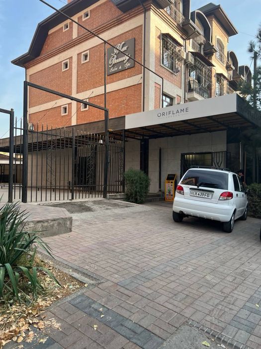 Аренда Под Салон! 18/20м2 1 этаж! 400 y.e