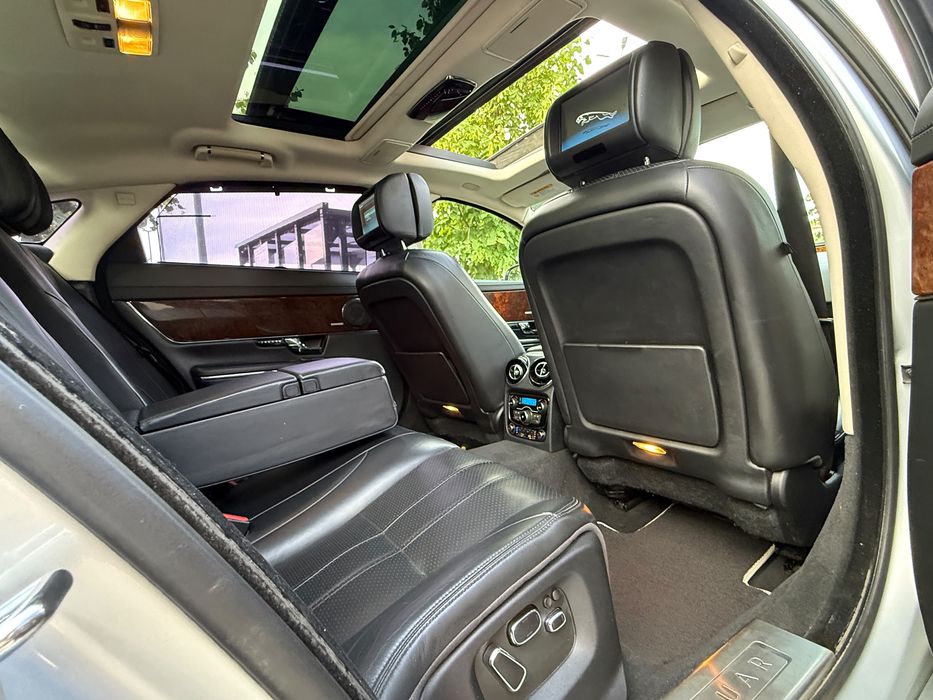Jaguar XJ 3.0D Long | Portofolio | 300 CP | Euro 5 | Model 2012 | Mega Full