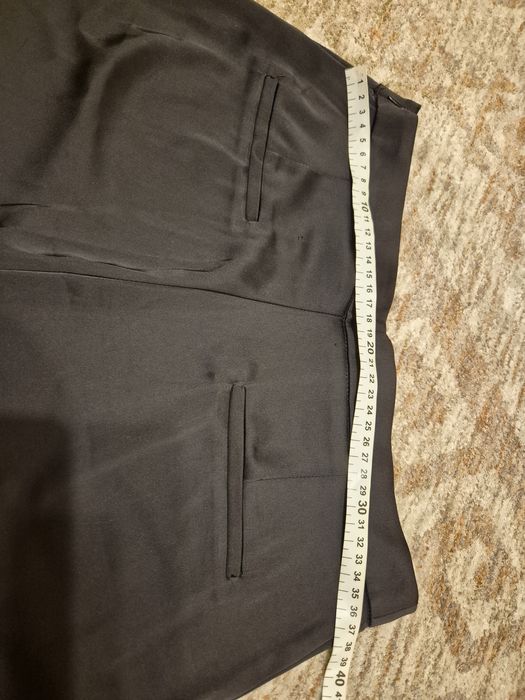 Pantaloni 3/4 stradivarius