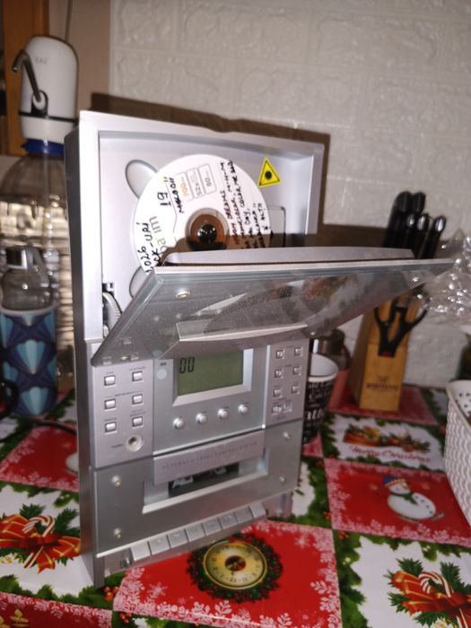 System vertical TCM - Cd, radio și casetă