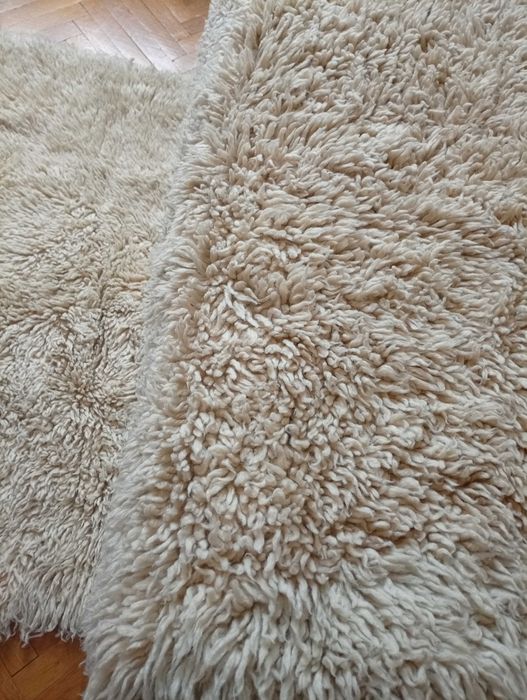 Продавам два вълнени губера