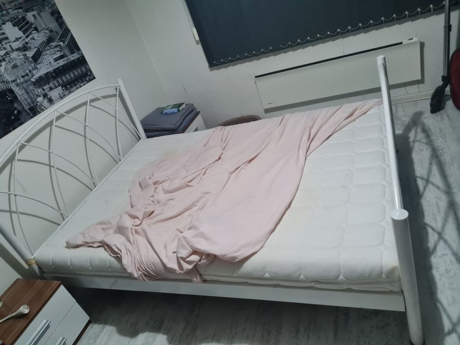 Матрак + подматрачна рамка 140/200