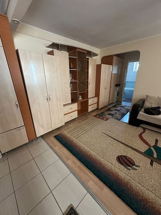 Închiriez apartament Marasesti — fotografia 1