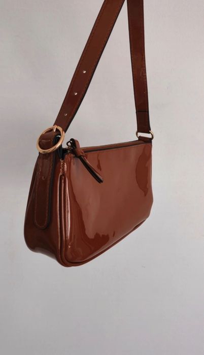 Stradivarius Geanta Maro Lac ca Noua