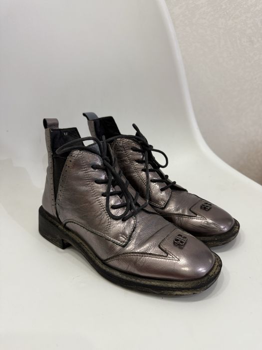 Продам обувь всё за 10.000 тысч