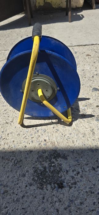 Барабан для удленителя. Удлинитель.