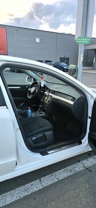 Vand Skoda Superb 2015
