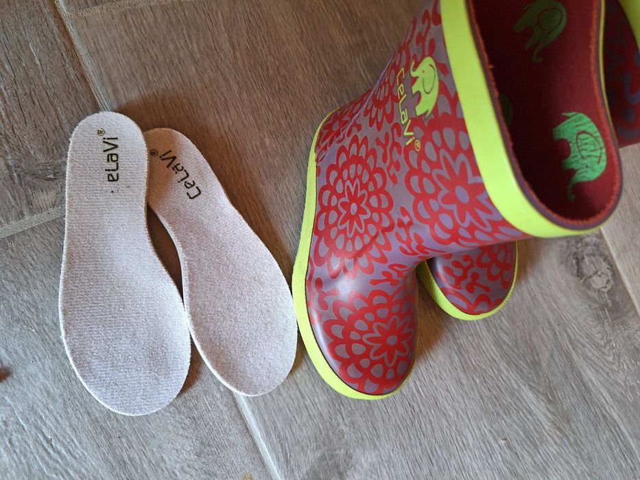 Гумени ботуши CeLavi , 25номер, стелка 16.2см на 6см