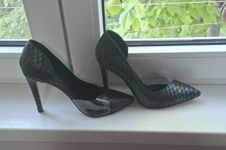 Stiletto, tocuri the fifth element( purtati o data), marimea 40