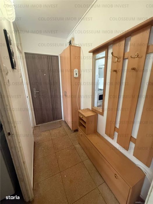 Piata Astra/Uranus apartament 2 camare mobilat etaj 2