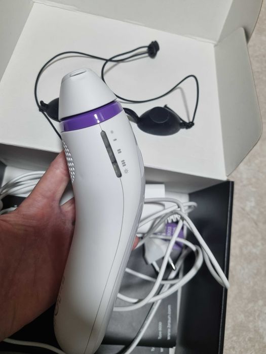 Epilator IPL Braun BD3001 - 250.000 pulsatii, SensoAdapt, Alb