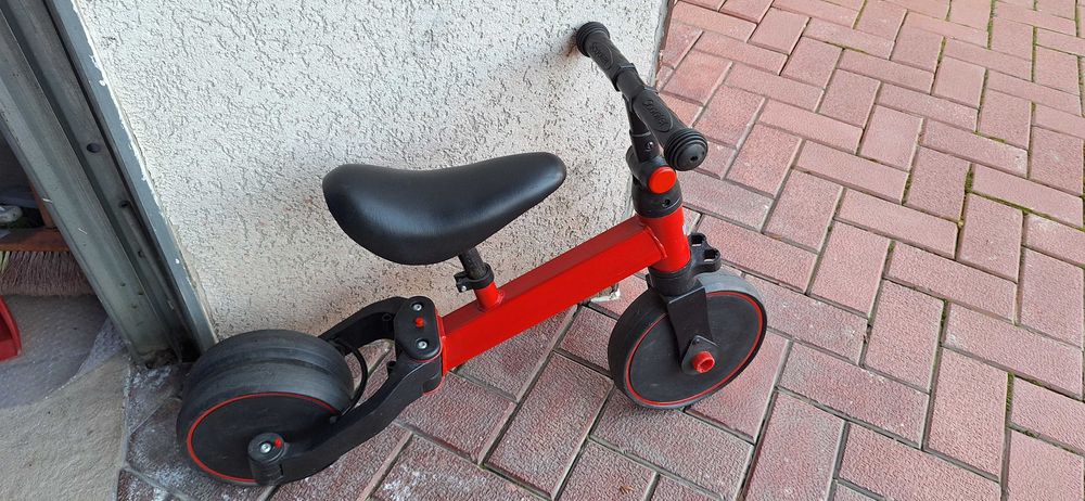 Bicicleta pentru copii 2-4 ani