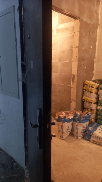 Продаётся дверь р 200×90