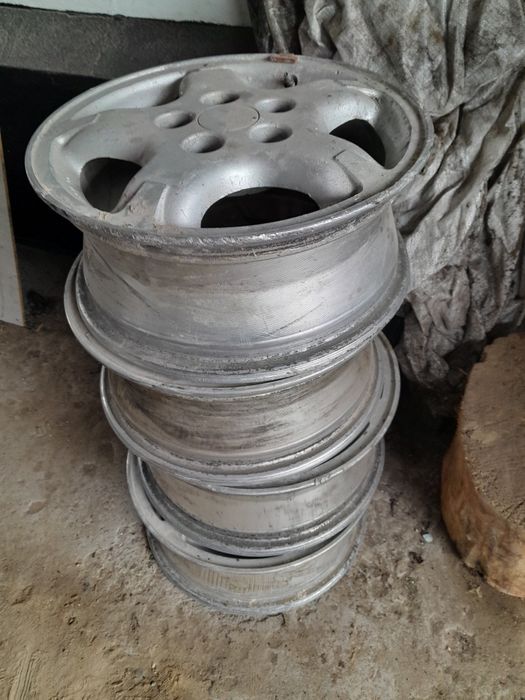 Продам титановые диски от тойоты виндом