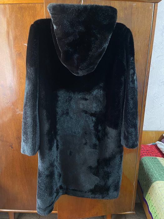 Шуба из искусственного меха