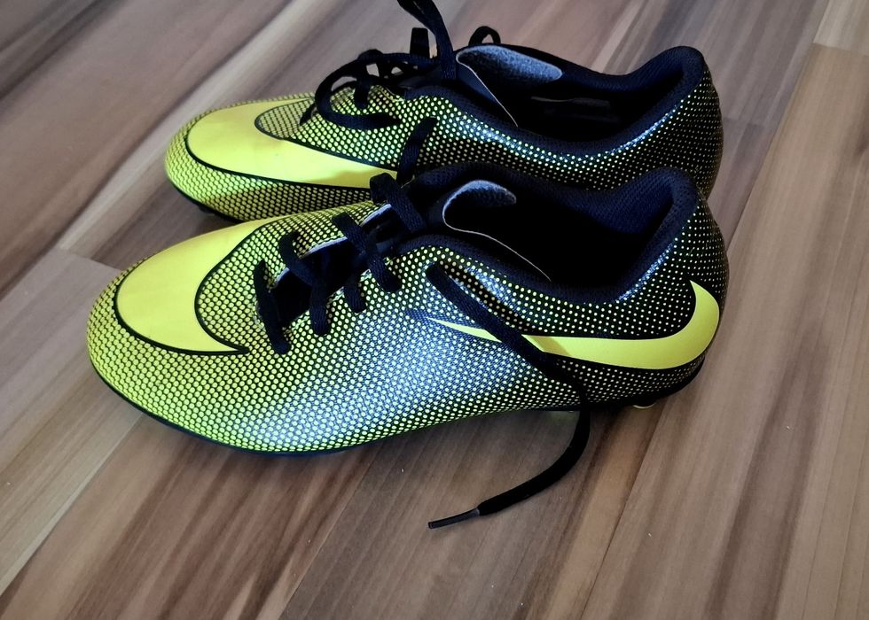 Pantofi sport Nike fotbal 38