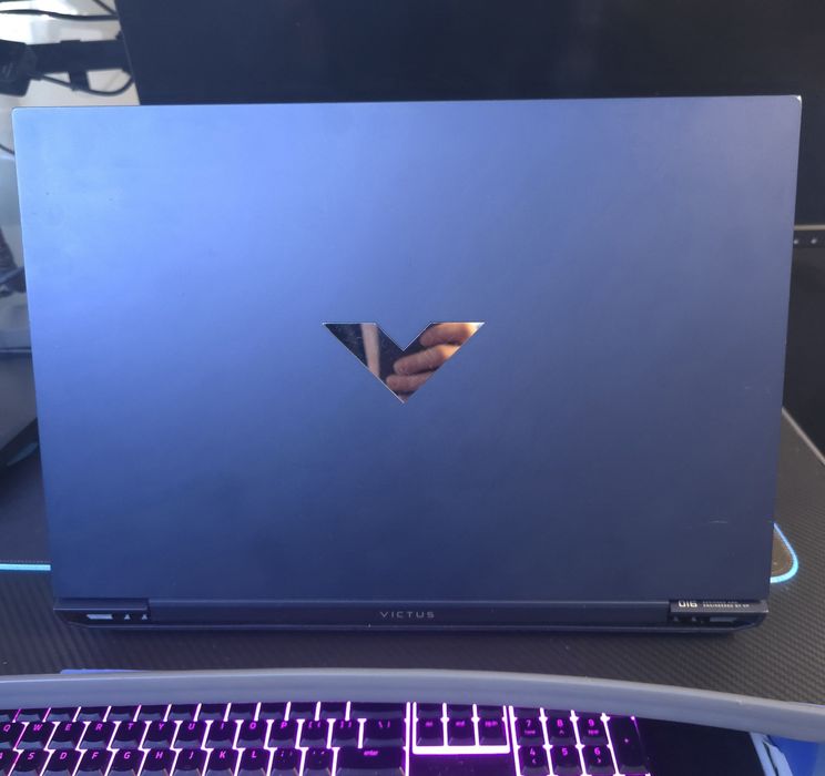 Геймърски лаптоп HP Victus 16- Ryzen 7, RTX 3050ti, 1Tb nvme, 144 Hz