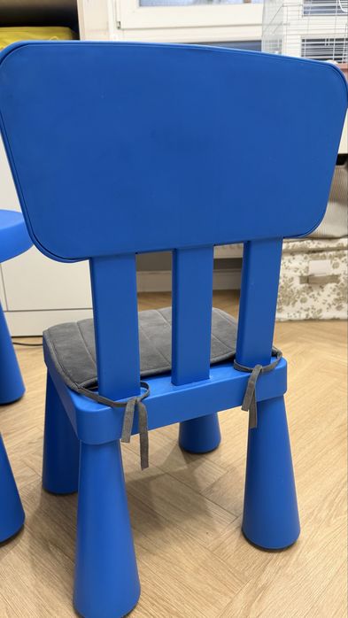 Стол и стулья икеа