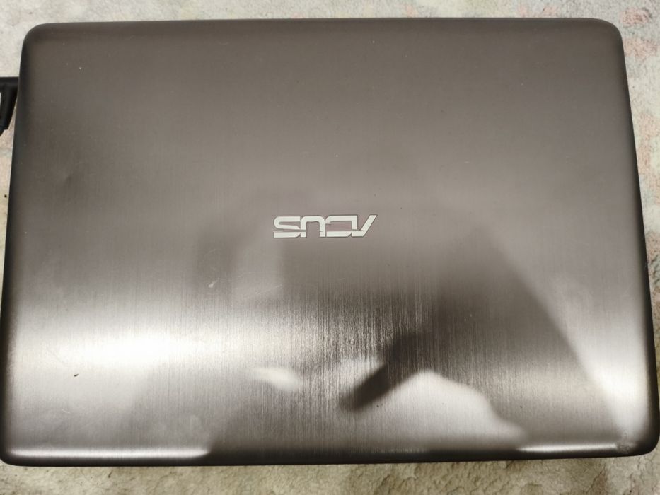 Ноутбук Asus Металлический
