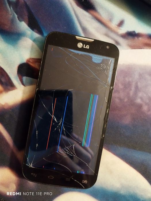 LG, модель L90 (D410)