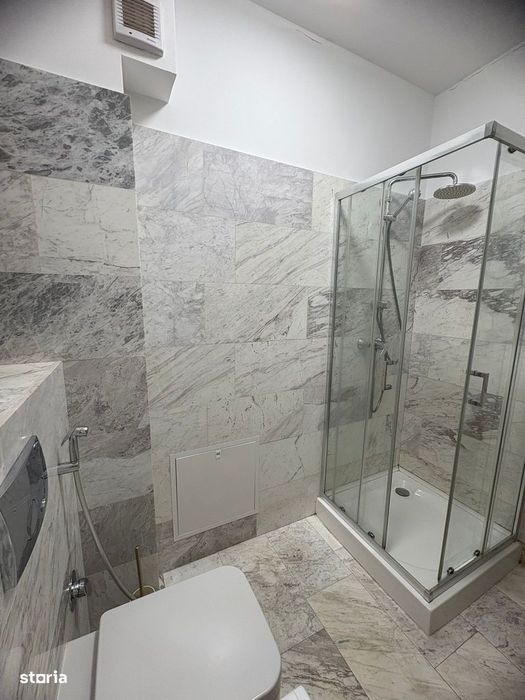 Apartament de închiriat-2 camere Royal Town