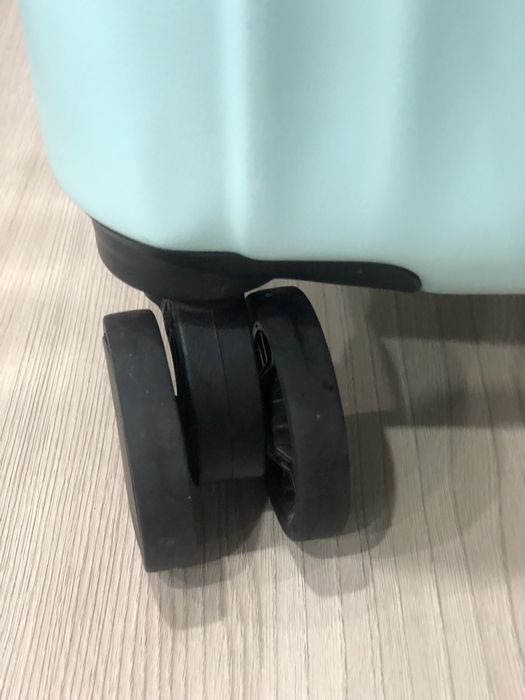 Чемодан L 70/45/30