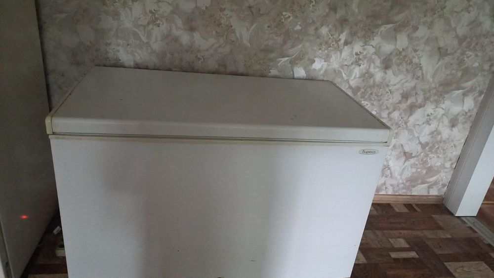 Продам морозильник
