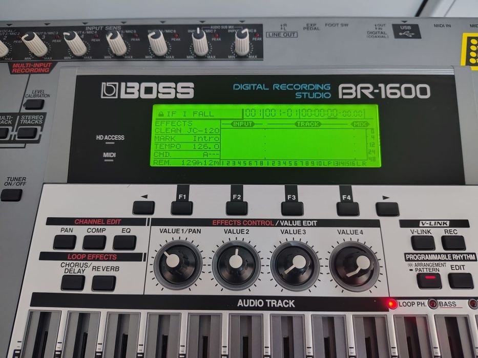 Studio Digital Boss BR-1600CD