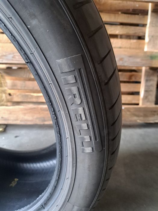 De vânzare anvelope vară r21 Pirelli