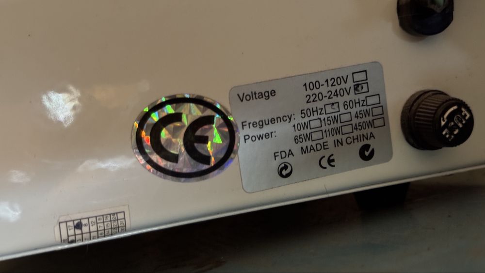 Продам УФ-стерилизатор для инструментов