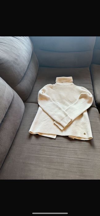 Pulover alb Elisabetta Franchi