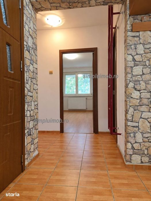 Brancoveanu 3 camere decomandat bloc anvelopat Sect 4