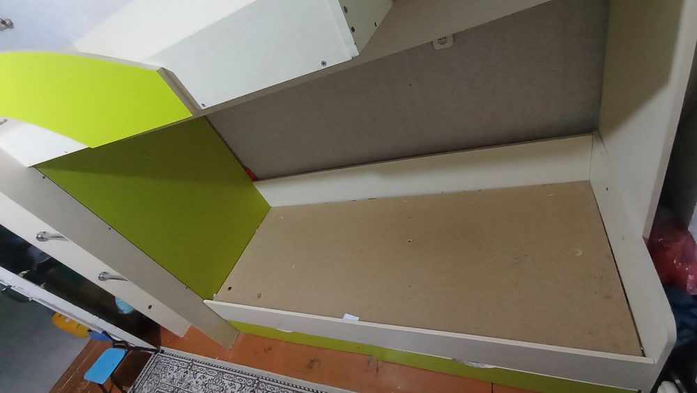 Продам двухяросную кровать