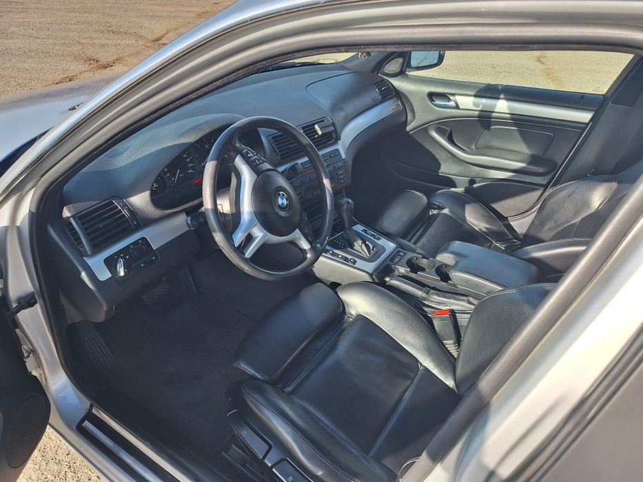 BMW e46 330d 2002 184к.с