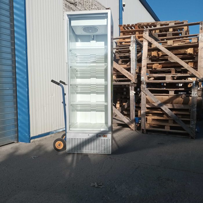 Хладилни витрини